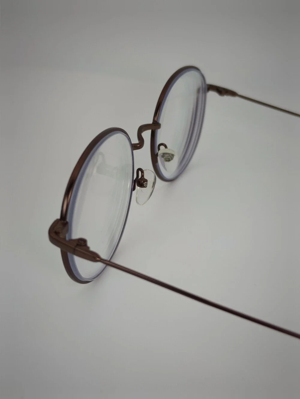 Dapper. Round Metal Frame Glasses in Mocha. Minimalist.